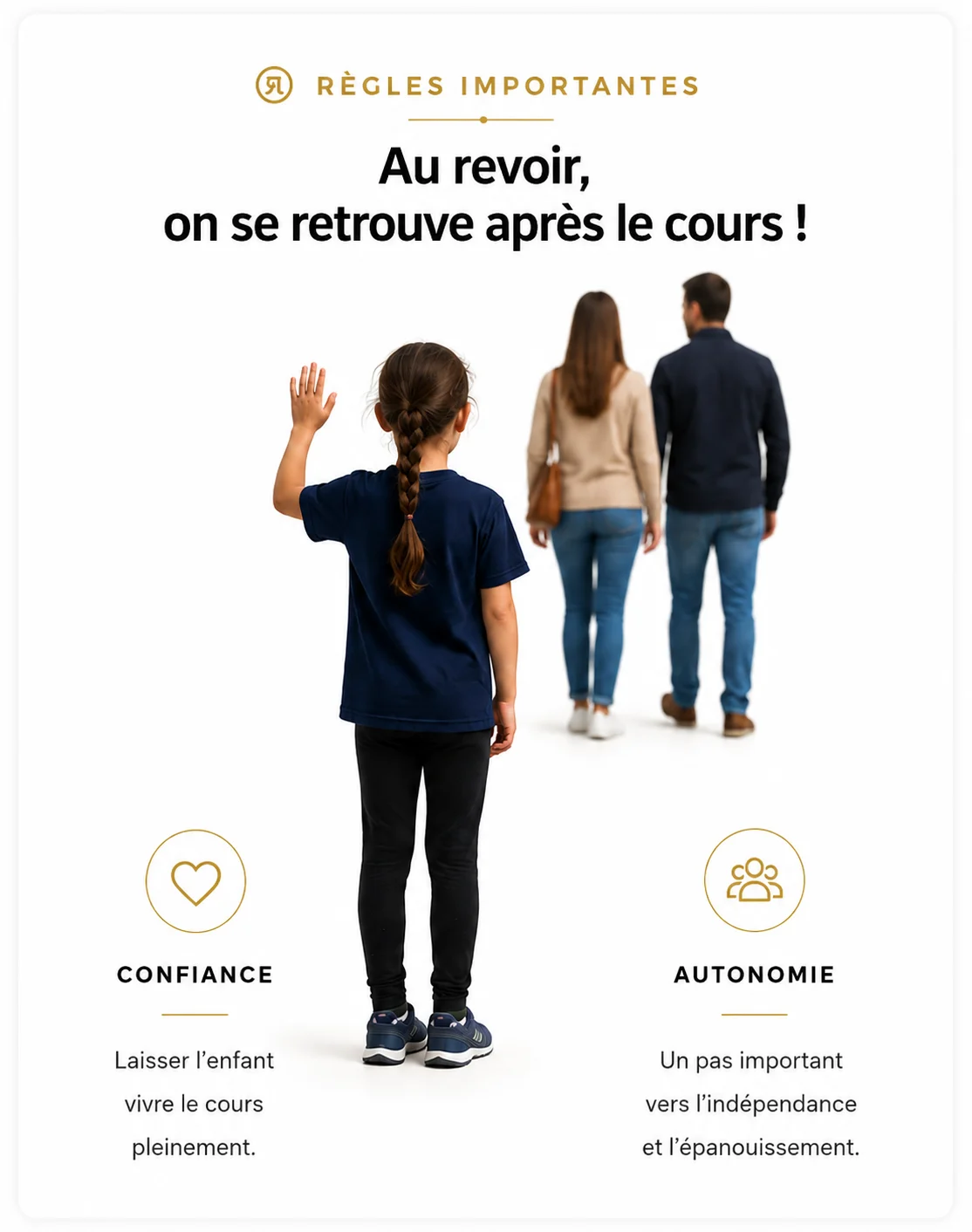 Enfant qui salue ses parents avant son cours de Kung Fu 7-8 ans à Nantes, illustrant l'apprentissage de l'autonomie et de la confiance